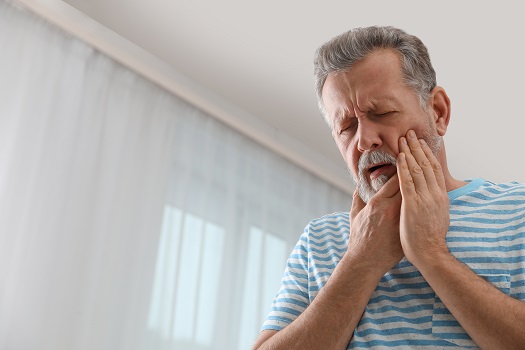 What Oral Health Issues Are Most Common Among Aging Adults in Oshkosh, WI